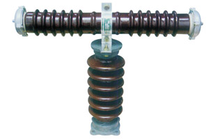  說道“高壓熔斷器”這個高壓電器設(shè)備中的一員，你可能還有些陌生，不過它可是實(shí)實(shí)在在地為我們提供服務(wù)呢。今天雷爾沃帶你了解高壓熔斷器輸電裝置過程，讓你也對它多些了解。